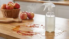 リンゴ酢を使った家の掃除方法:効果的な場所、希釈の仕方、そして避けるべき点。